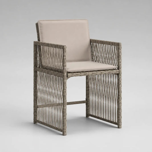 Gartenstuhl mit Armlehnen aus PE-Rattan und Stahl, Polyesterkissen, Taupe und Beige, 58 x 61 x 92 cm